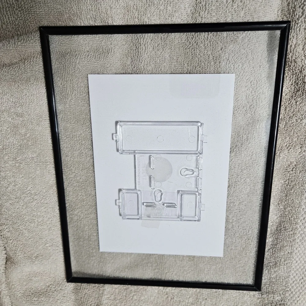 Mainstays Black Float Frame 8x10 (or 5x7) Double Glass Tabletop Picture Frame